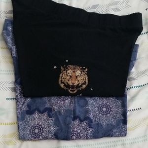 2pc lot Torrid legging capris size 3